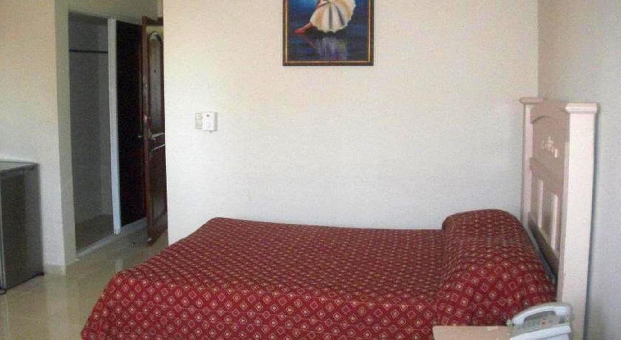 Hotel Dominicana Plus 巴瓦罗 外观 照片