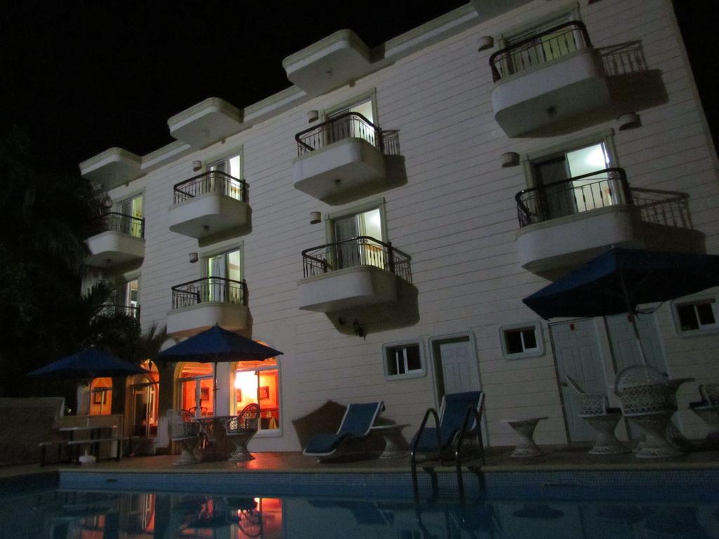 Hotel Dominicana Plus 巴瓦罗 外观 照片