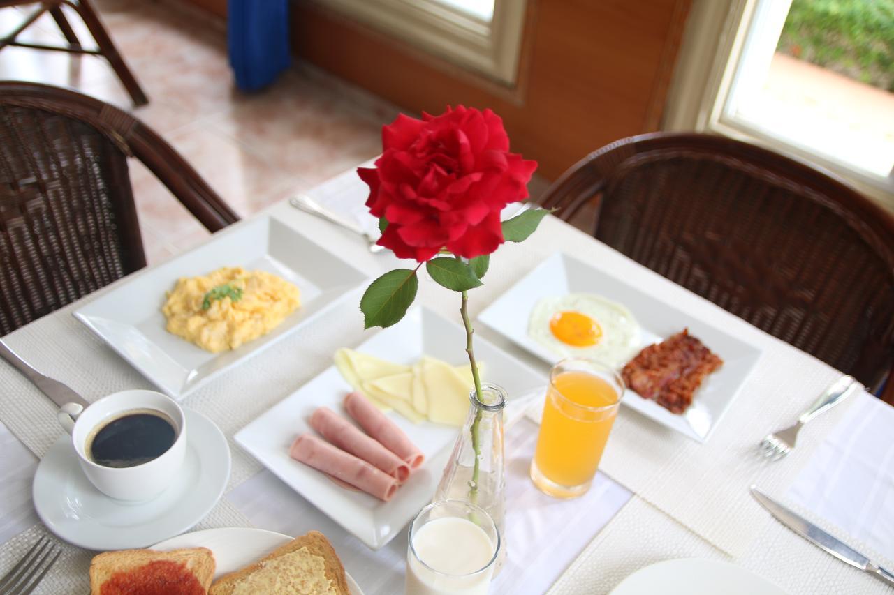 Hotel Dominicana Plus 巴瓦罗 外观 照片