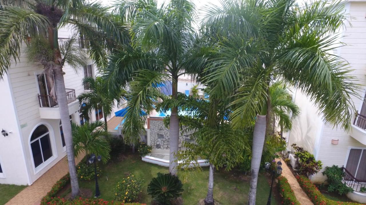 Hotel Dominicana Plus 巴瓦罗 外观 照片