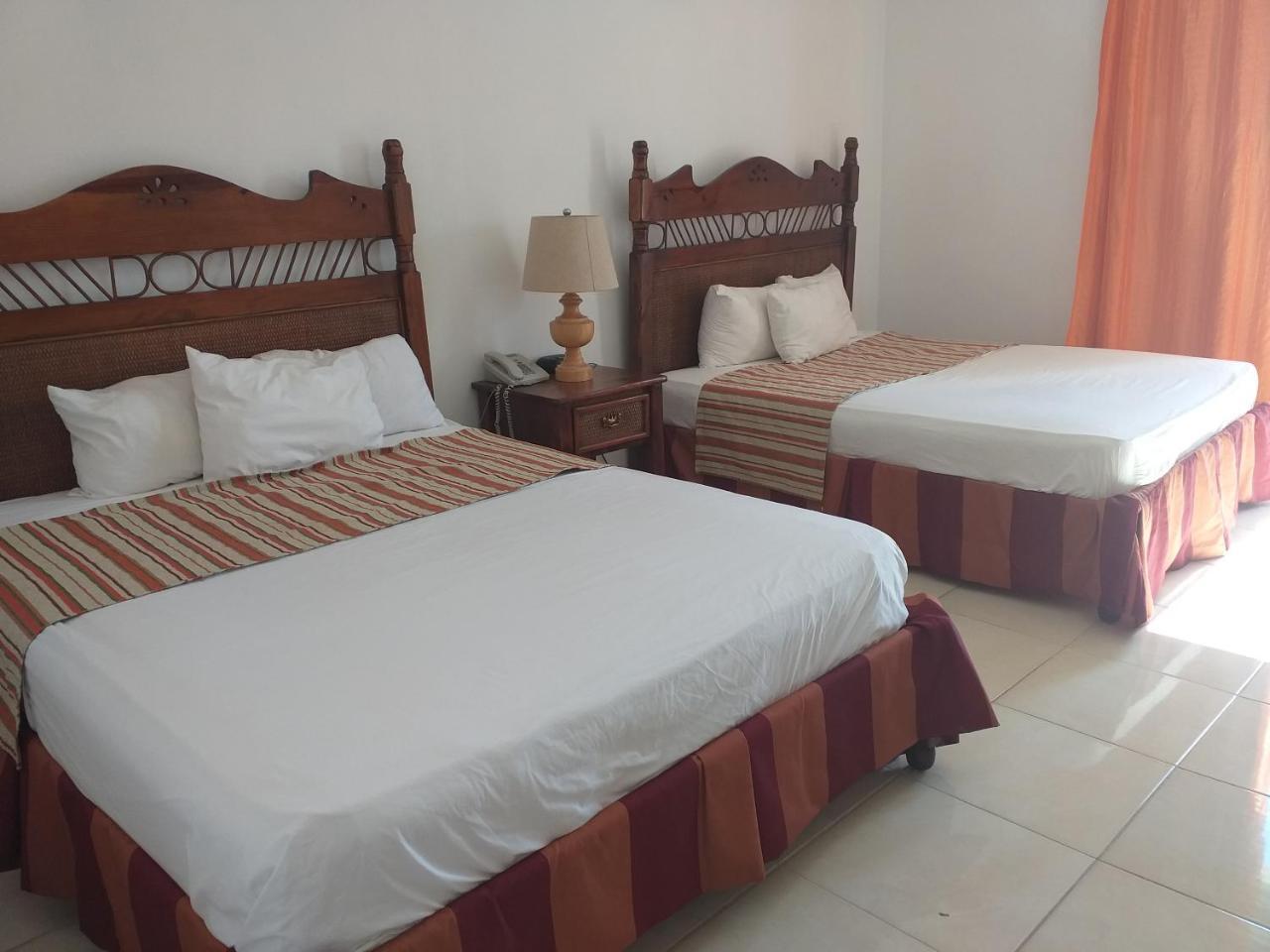 Hotel Dominicana Plus 巴瓦罗 客房 照片