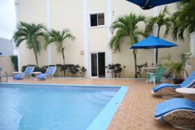 Hotel Dominicana Plus 巴瓦罗 外观 照片